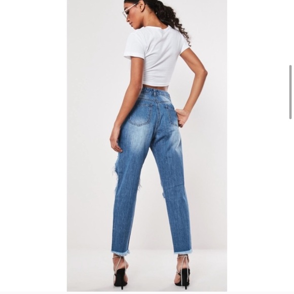 Missguided High Rise Distressed Riot Jeans - Picture 4 of 9
